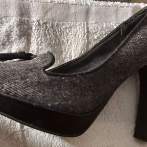 4 Inch Shoes, Gray Size 10
